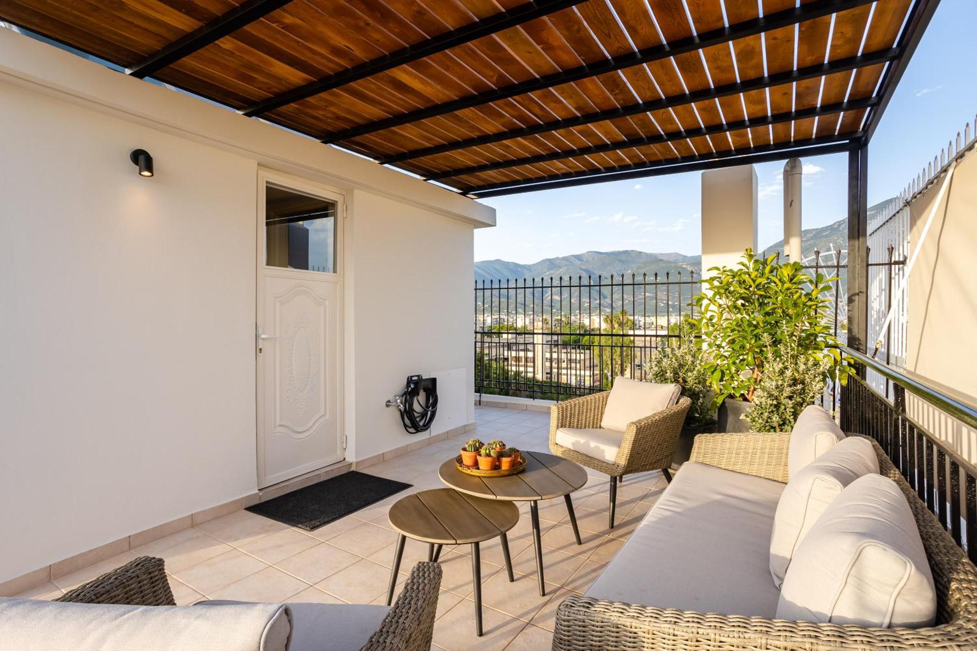 Villy'S Comfort Zone Apartments Calamata Exterior foto